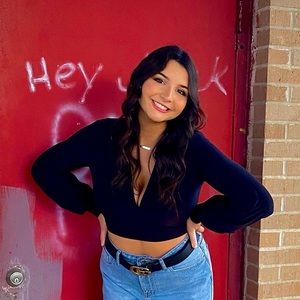 Meet your Posher, Ever rose